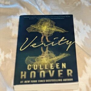 Verity by Colleen Hoover Book